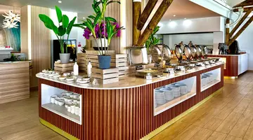 Pearle Beach Resort & Spa