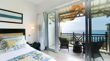 PEARLE BEACH RESORT & SPA