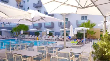 Pebbles Resort (ex San Pawl)