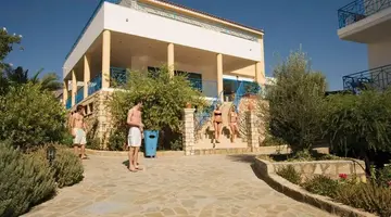 Pefki Islands Resort
