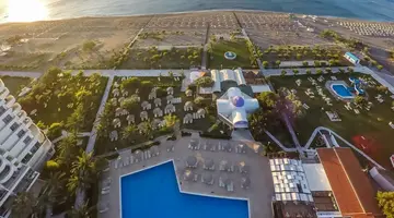 Pegasos Deluxe Beach Hotel