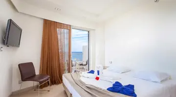 Pegasos Deluxe Beach Hotel