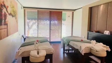 Pegasus Reef Hotel