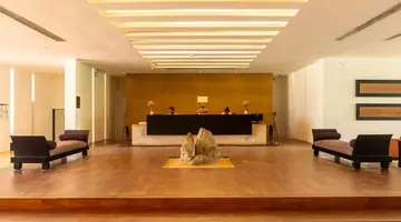 Pegasus Reef Hotel