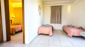 Pela Sofia