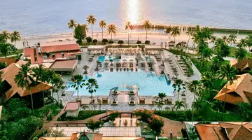 Pelangi Beach Resort & Spa