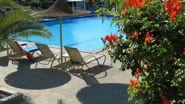 PENELOPE BEACH HOTEL APTS