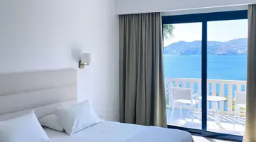 Peninsula Resort and Spa