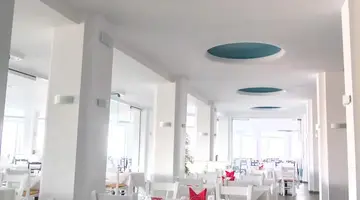 Peninsula Resort and Spa