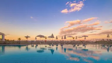 PENINSULA RESORT & SPA