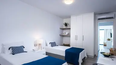 PENINSULA RESORT & SPA