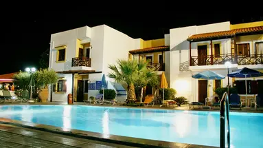 PENNYSTELLA APARTMENTS & STUDIOS