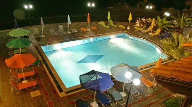PENNYSTELLA APARTMENTS & STUDIOS