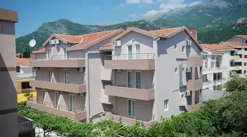 PENSION ANITA