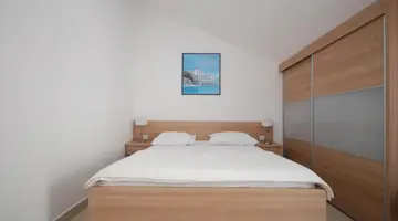 PENSION ANITA