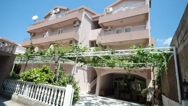 PENSION ANITA