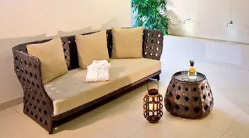 Penz Hotel West