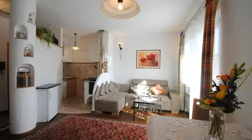 PEOPLE S HOTEL