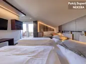 PEOPLE'S HOTEL