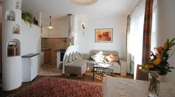 PEOPLES Hotel