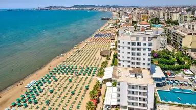 Perandor Beach