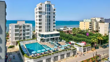 Perandor Beach