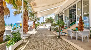 Perandor Beach