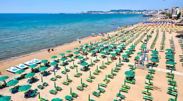 Perandor Beach