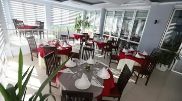 Perandor Hotel
