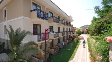 PERDIKIA BEACH HOTEL