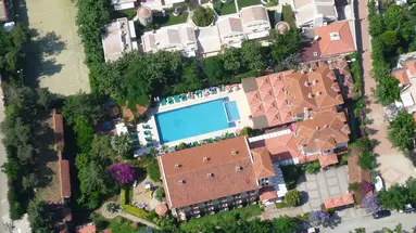 PERDIKIA BEACH HOTEL