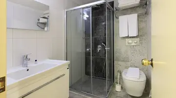 PERDIKIA BEACH HOTEL