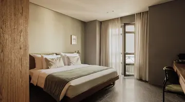 Perianth Hotel