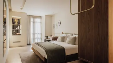 Perianth Hotel
