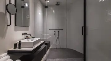 Perianth Hotel