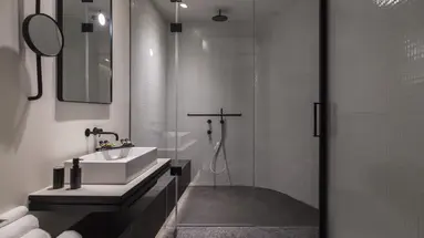 Perianth Hotel
