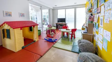 PERIDIS FAMILY RESORT