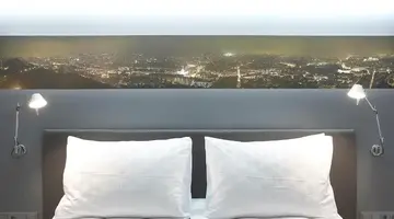 Periscope Hotel