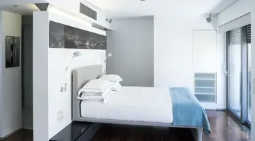 Periscope Hotel