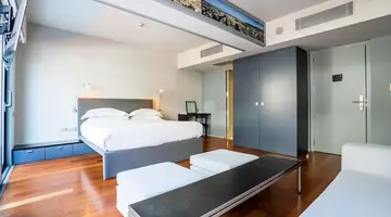 Periscope Hotel