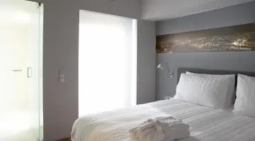 Periscope Hotel