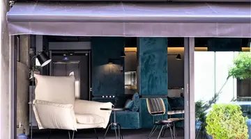 Periscope Hotel