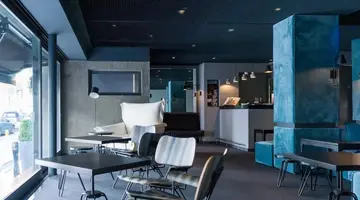 Periscope Hotel