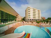 Perla Beach Club