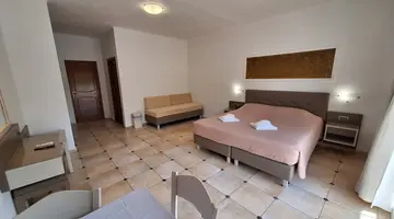 PERLA BEACH HOTEL APARTMENTS