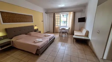 PERLA BEACH HOTEL APARTMENTS