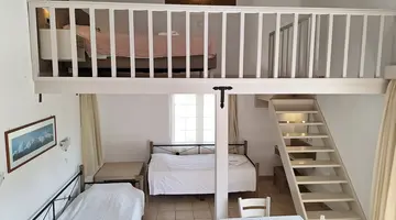 PERLA BEACH HOTEL APARTMENTS