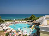 Perla Gold & Luxury Club
