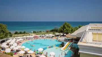 Perla Gold & Luxury Club
