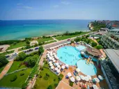 Perla Gold & Luxury Club